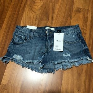 F21 low rise denim shorts 25 NWT